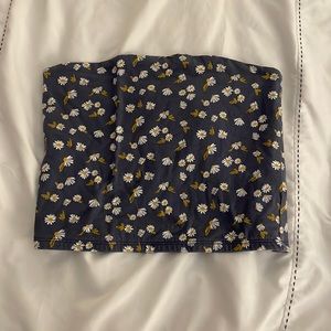 Blue, daisy tube top